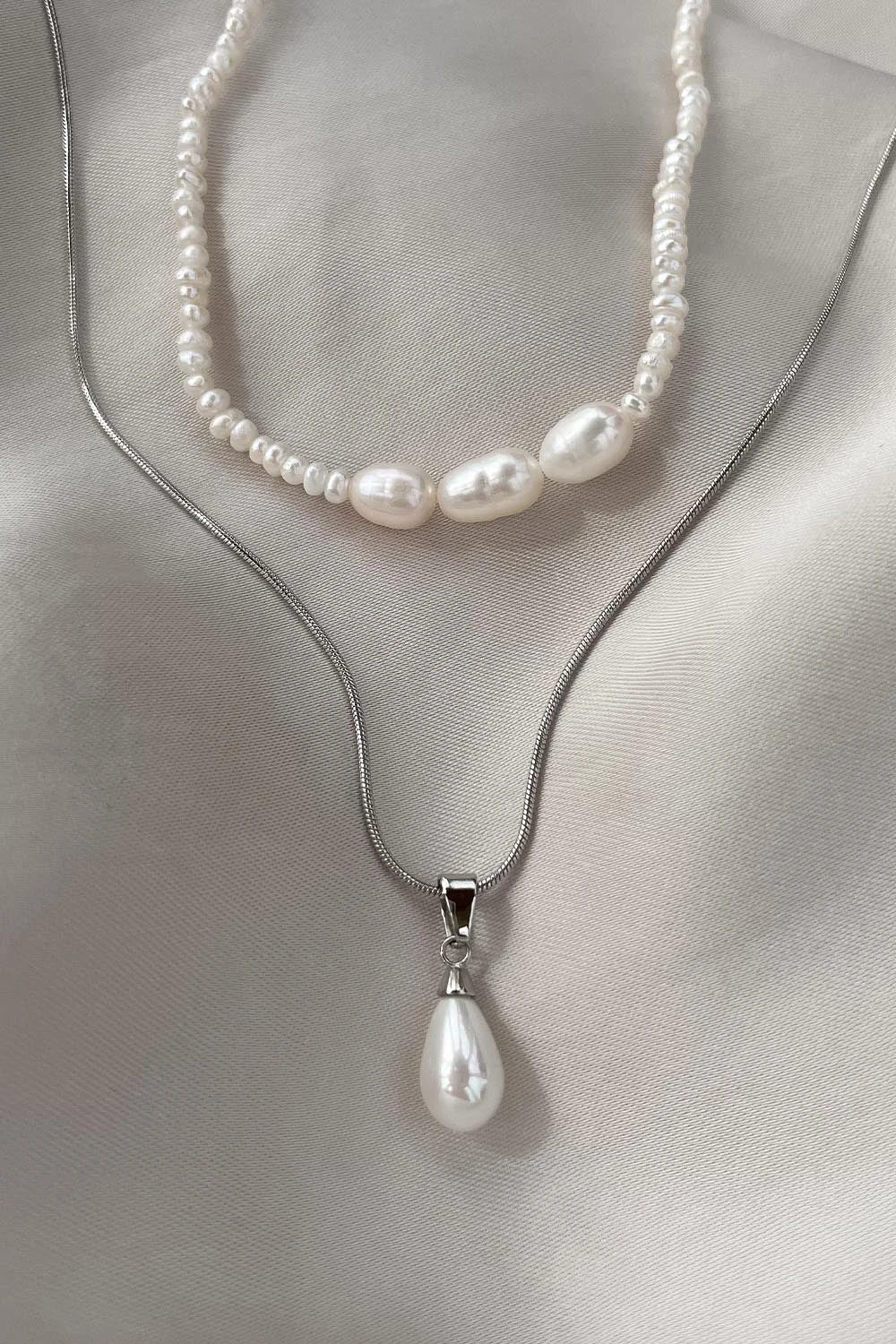 Teardrop Pearl Necklace Silver – Bild 4