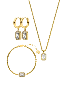 Pavé Emerald Set Gold