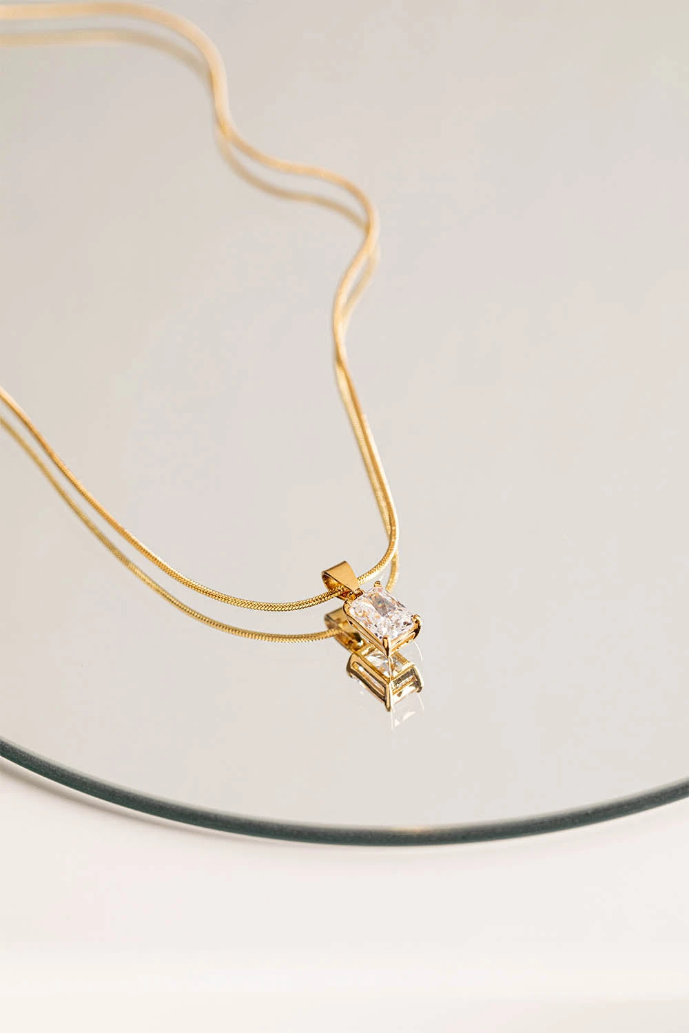 Baguette Stone Necklace 14K Gold Plated – Bild 5