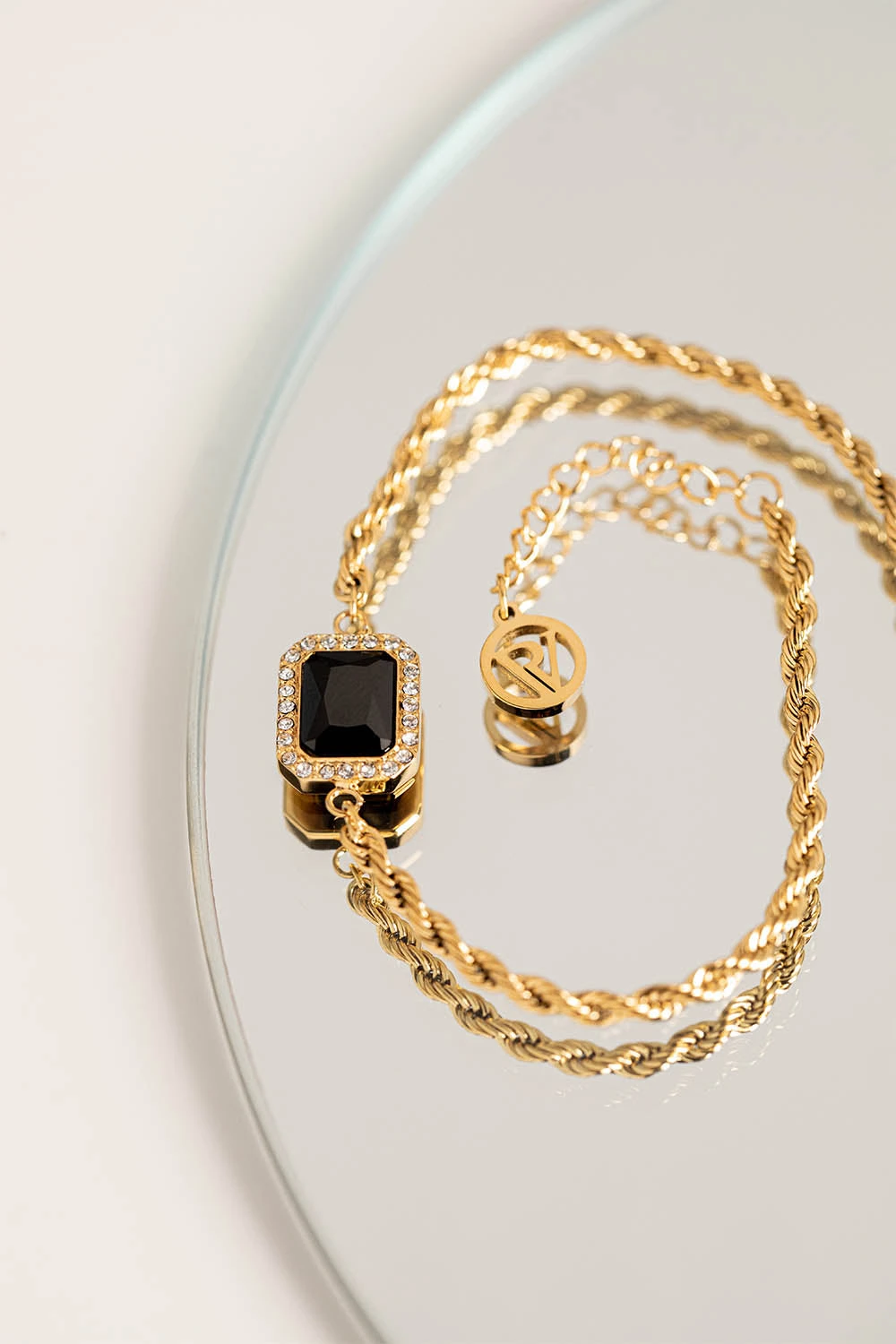 Pavé Emerald Black Bracelet 14K Gold Plated – Bild 4